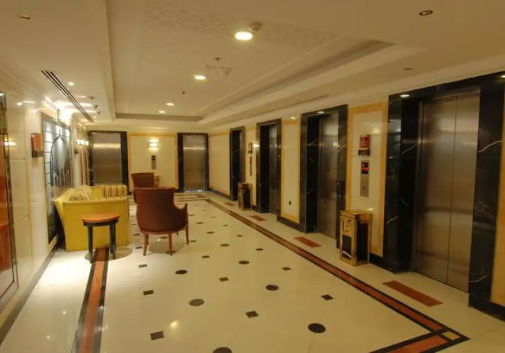 AL NOKHBA ROYAL INN HOTEL MEDİNE