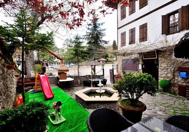 KADIOĞLU ŞEHZADE KONAKLARI