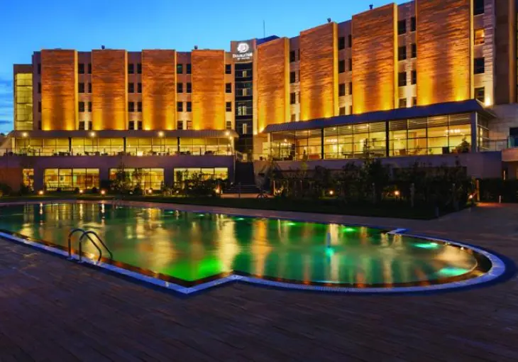 DOUBLETREE BY HİLTON HOTEL AVANOS